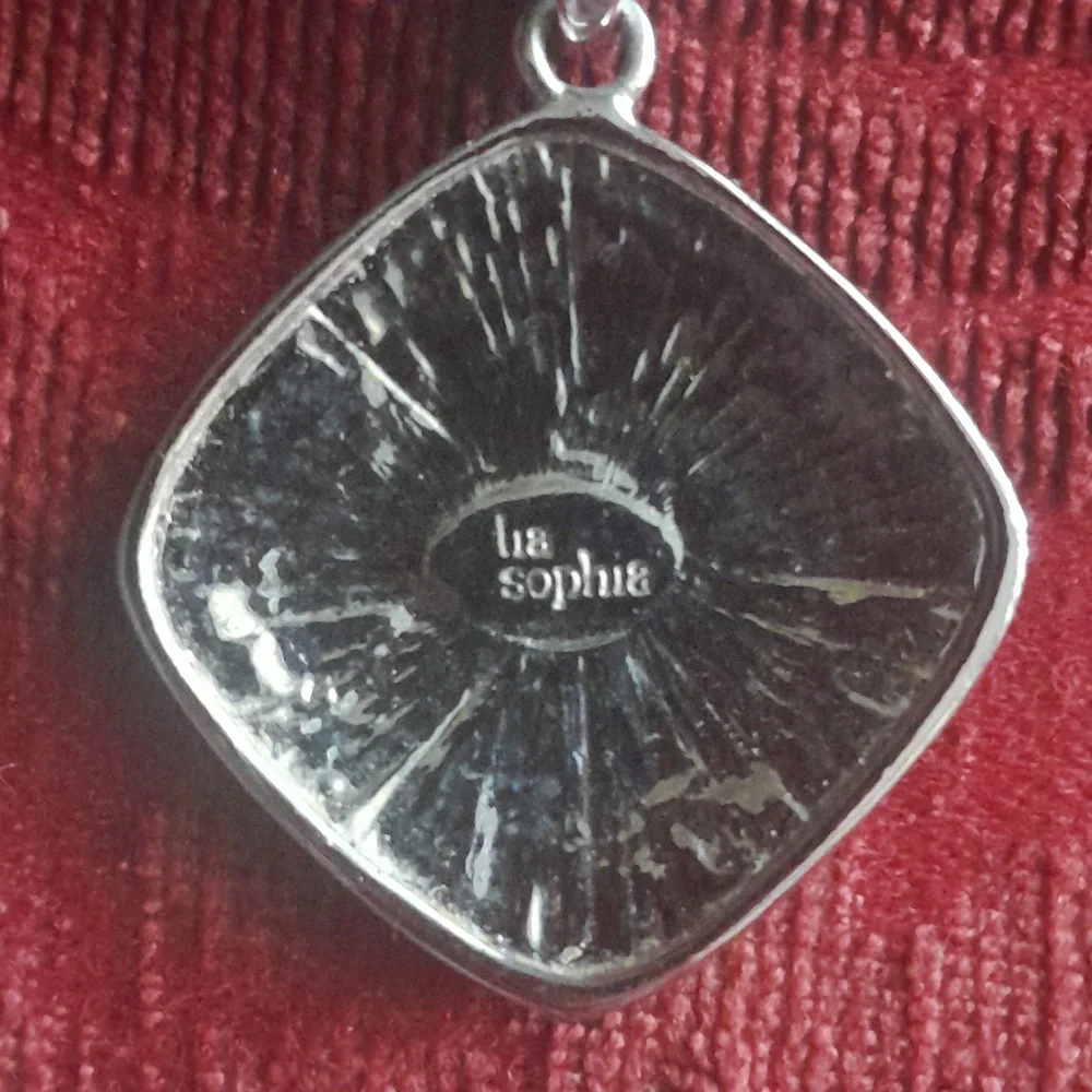 LIA SOPHIA SILVER TONE MEDALLION NECKLACE - Picture 2 of 3